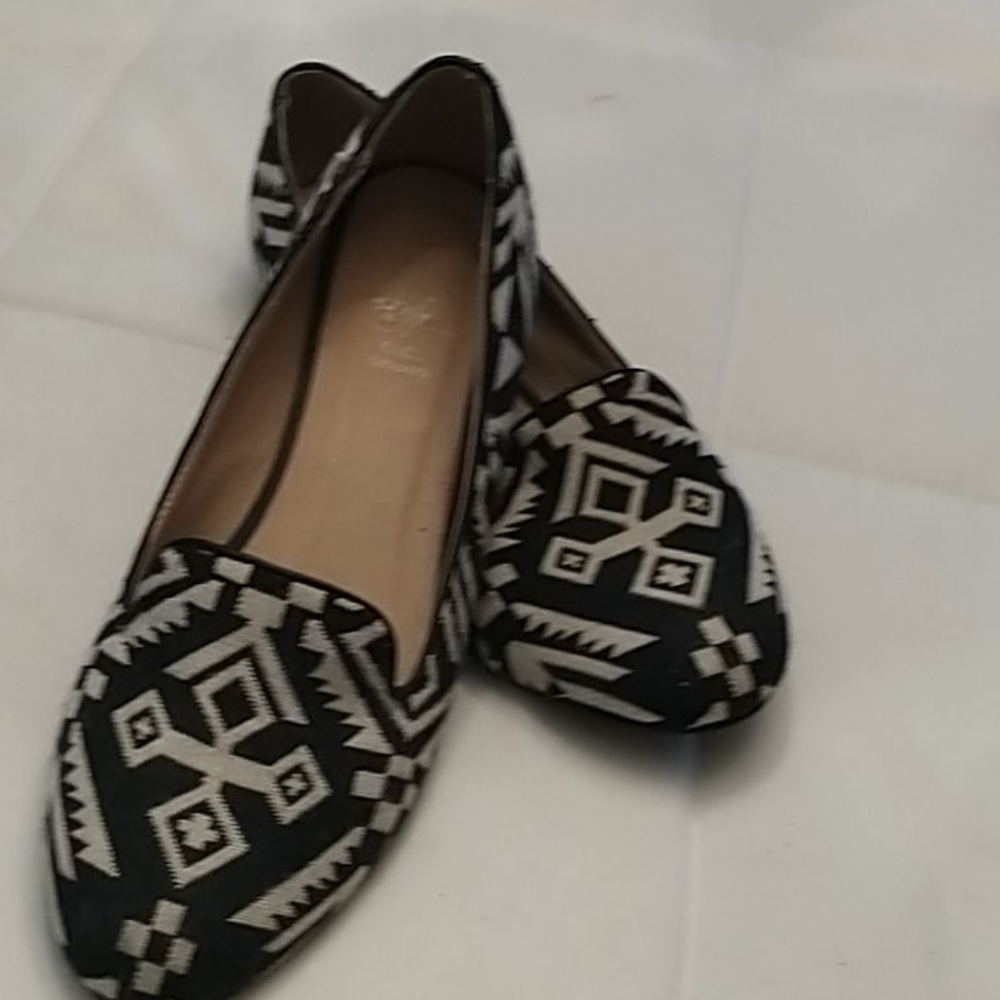 Ladies black and white loafers